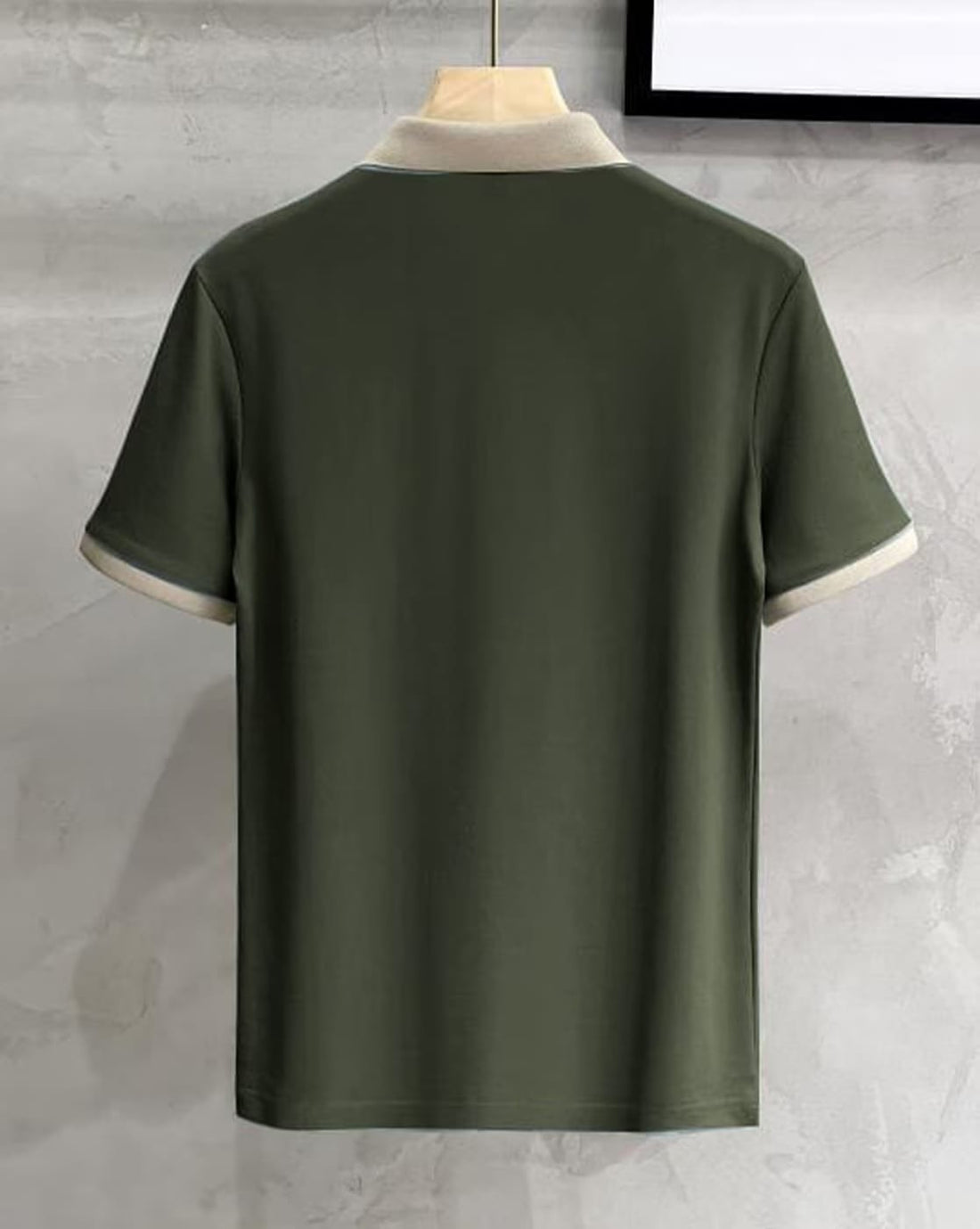 Men’s Olive Green Polo T-Shirt with Beige Collar