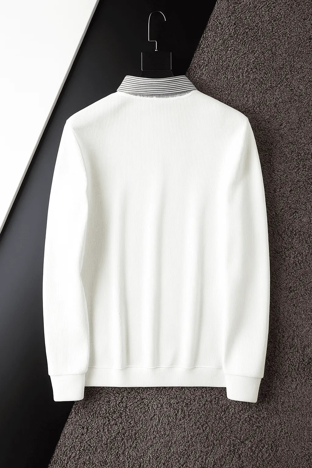 white ribbed striped collar